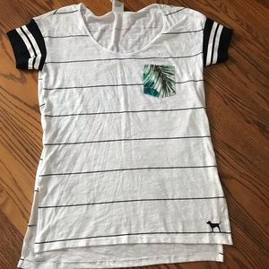 Never worn VS PINK tee